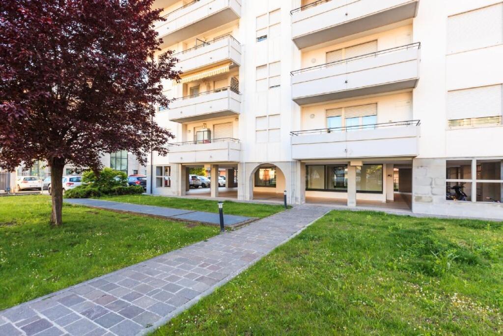 Casa Vacanze Le Terrazze Werona Zewnętrze zdjęcie